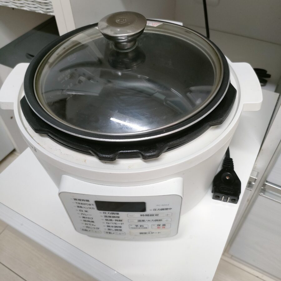 アイリスオーヤマ電気圧力鍋 PC-MA4